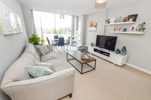 2 bedroom flat for sale, Potato Wharf, 37 Saville, Castlefield, Manchester, M3