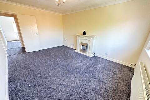 2 bedroom flat to rent, Medlar Gate, Wesham PR4