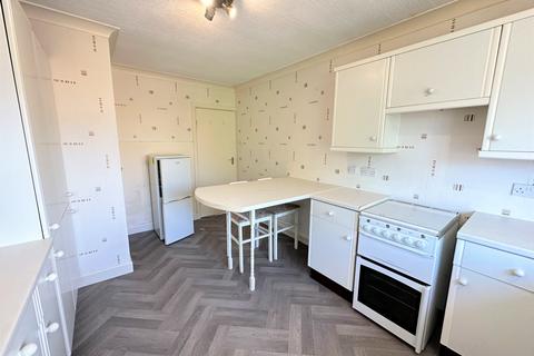 2 bedroom flat to rent, Medlar Gate, Wesham PR4