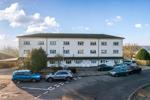 1 bedroom flat for sale, Chesham,  Buckingahamshire,  HP5