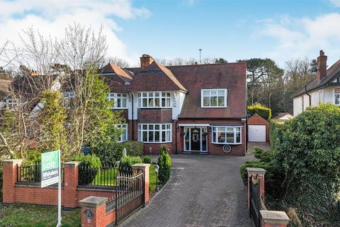 4 bedroom semi-detached house for sale, Tranby Lane, Anlaby