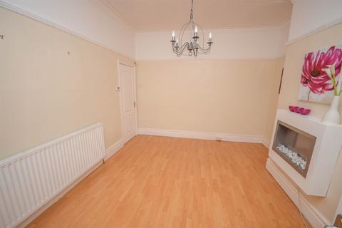 2 bedroom flat for sale, Mowbray Road, South Shields