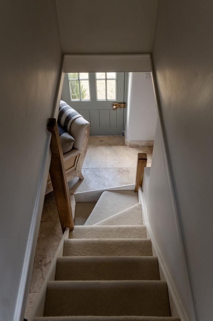 267012   20250228 rose cottage gweek inigo 56 h...