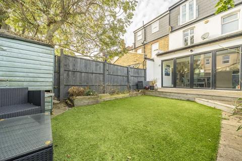 4 bedroom terraced house for sale, Ascot Road, London SW17