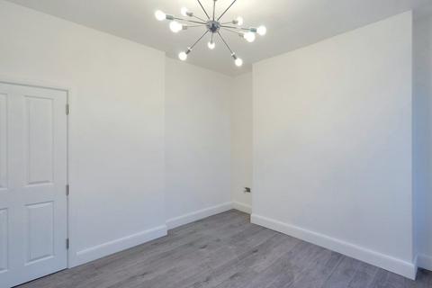 2 bedroom flat to rent, Bath House, Bath Terrace, London, SE1