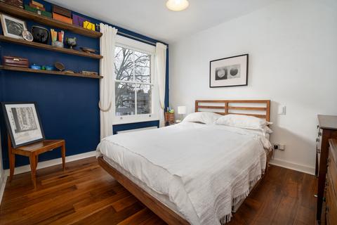 2 bedroom apartment for sale, Navarino Road, London E8