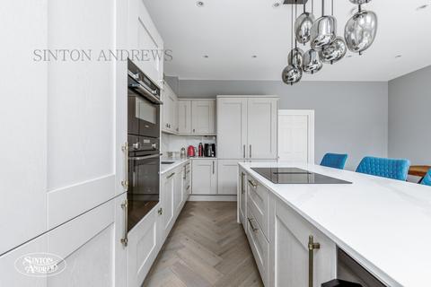 75 Drayton Gardens, London, W13 0LG