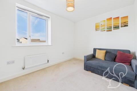 2 bedroom flat to rent, Turner Road, Colchester