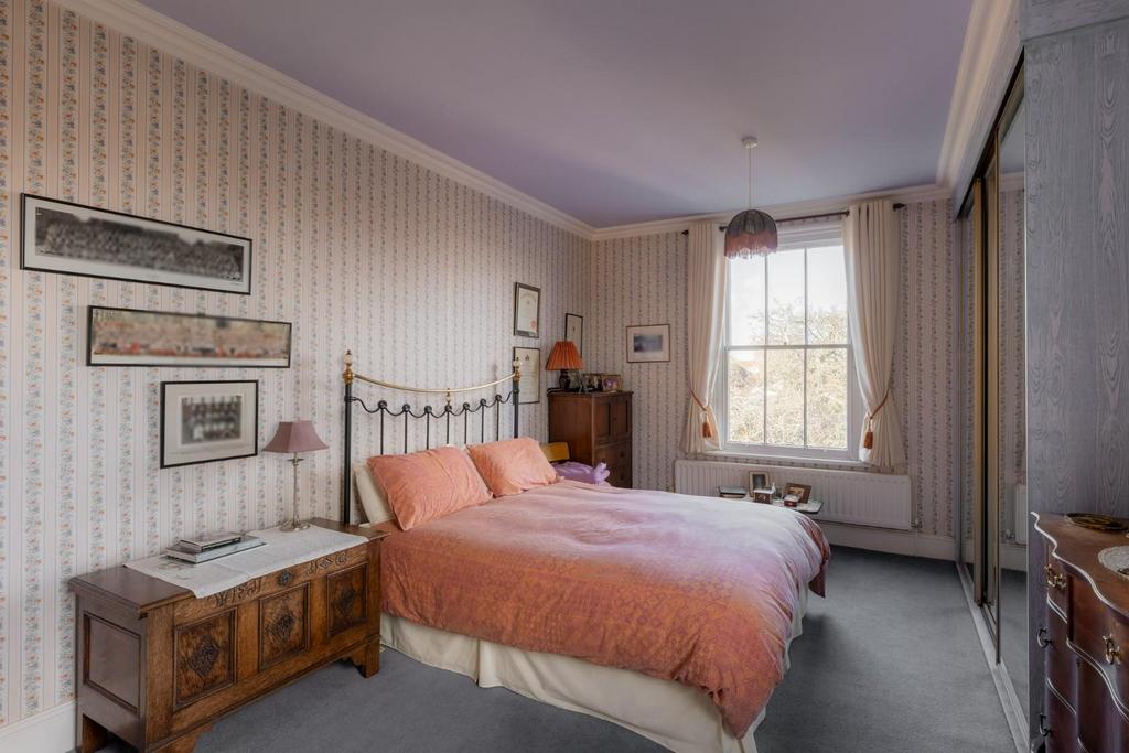 250228 REMAX 186 BRIDGNORTHRD-0236-HDR.jpg