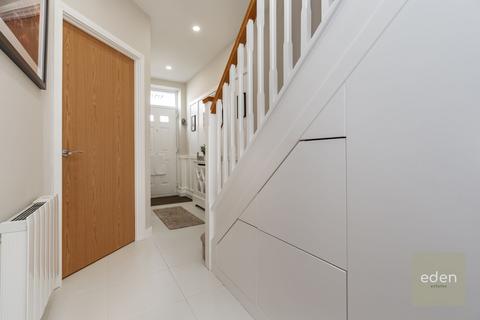 9 Hambrook Road, Snodland, ME6 5SQ
