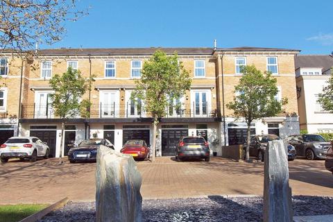 3 bedroom townhouse for sale, Whitstone Lane, Langley Waterside, Beckenham, BR3