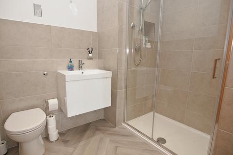 52 Whitstone Lane, Beckenham, BR3 3FZ