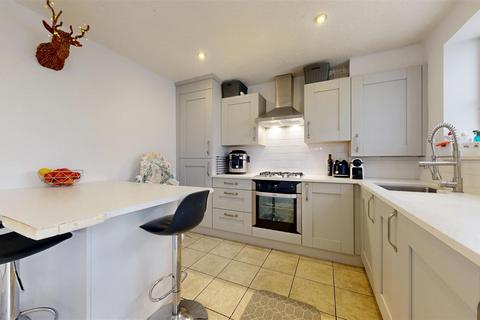 2 bedroom house for sale, Drake Avenue, Chickerell, Weymouth