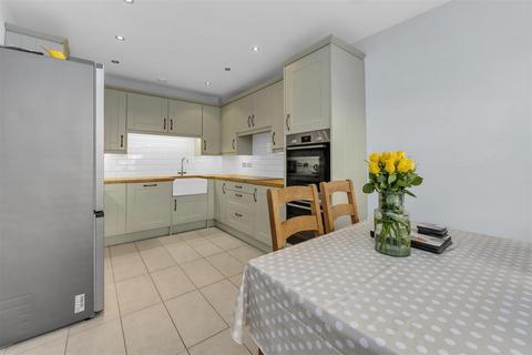 4 bedroom link detached house for sale, Abbots Gate, Bury St. Edmunds