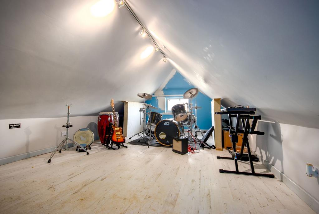 Studio 1st floor