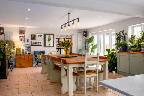 5 bedroom detached house for sale, 2 Goodleigh Hill, Pershore WR10