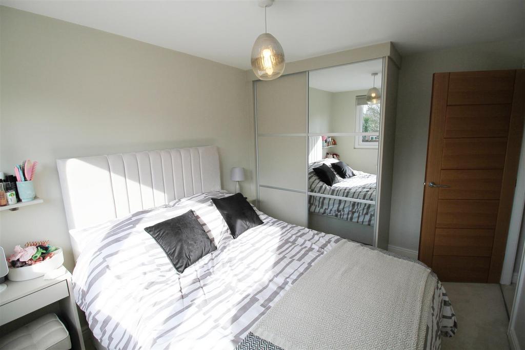 Bedroom 2.jpg