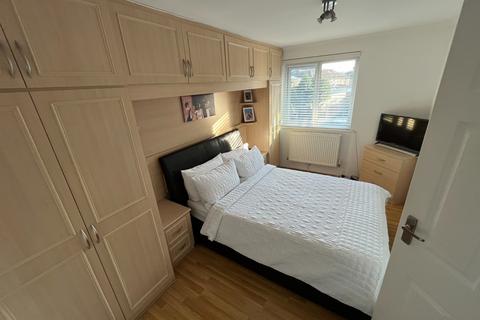6 Sheepcote Close, Hounslow, TW5 9RH