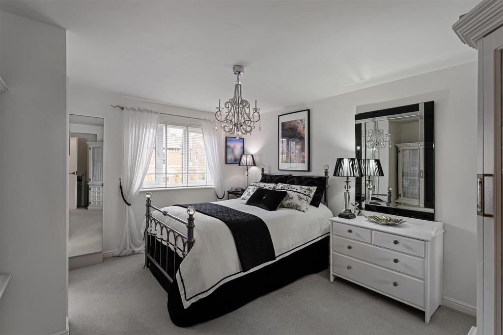9 Masters House 16.jpg