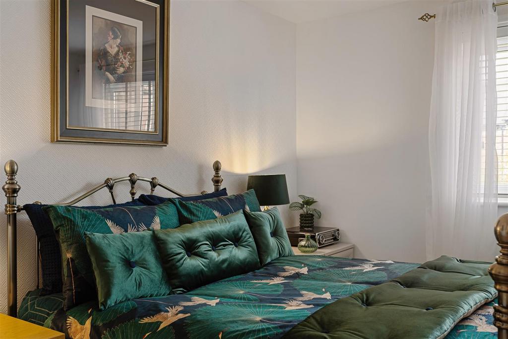 9 Masters House 4.jpg