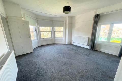 undefined, 4, 50 Crescent Road, Worthing BN11