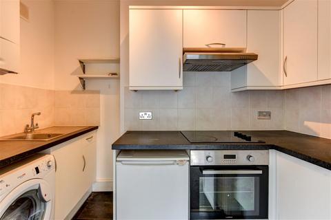 undefined, 4, 50 Crescent Road, Worthing BN11