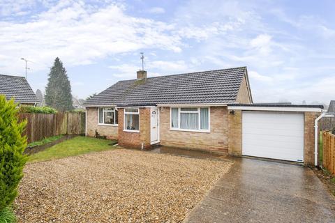 4 bedroom bungalow for sale, Spencer Close, Four Marks, Alton, Hampshire, GU34