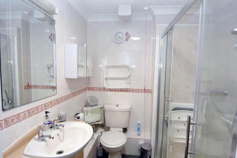 2 bedroom retirement property for sale, Parkland Grove, Ashford TW15