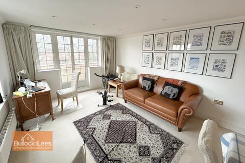 1 bedroom flat for sale, San Remo Towers, Boscombe Spa, large one bed flat close to beach