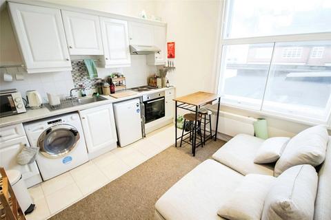 1 bedroom flat to rent, Adelaide Crescent, East Sussex BN3