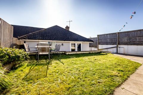 2 bedroom semi-detached bungalow for sale, Hill Park, Bristol BS49