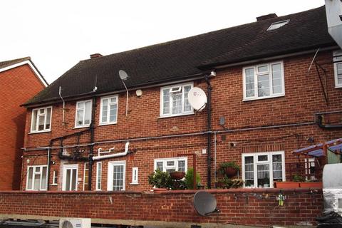 1 bedroom apartment to rent, Honeypot Lane, Stanmore