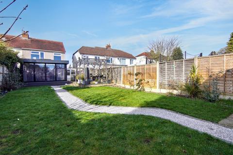 9 Chestnut Tree Avenue, Coventry, CV4 9FZ