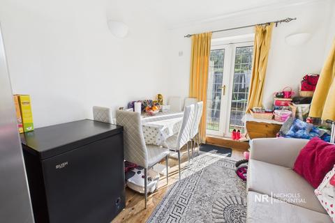 34 Providence Place, Epsom, KT17 4BB