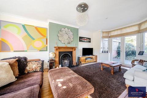 191 Billing Road, Northampton, NN1 5RS