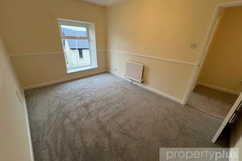 14 Hendrecafn Road, Tonypandy, CF40 1LJ