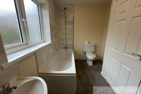 14 Hendrecafn Road, Tonypandy, CF40 1LJ