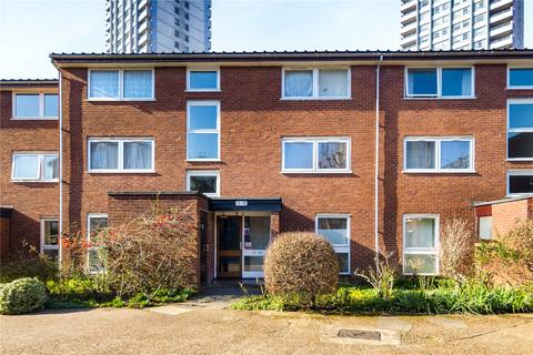 13 Regent Square, London, E3 3HQ