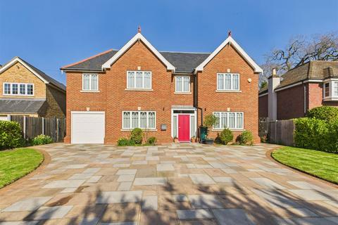 6 bedroom detached house for sale, The Heronry, Hersham, Walton-On-Thames