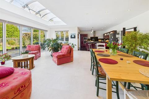 6 bedroom detached house for sale, The Heronry, Hersham, Walton-On-Thames