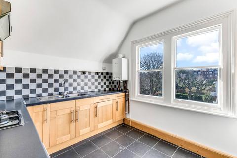 2 bedroom apartment for sale, Crediton Hill, West Hampstead