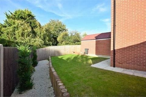 3 bedroom detached house for sale, Crestwood Close, Goldenash, Northampton, NN3 8NR