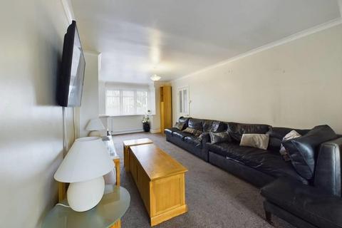 3 bedroom house for sale, Fernbank Avenue, Hornchurch