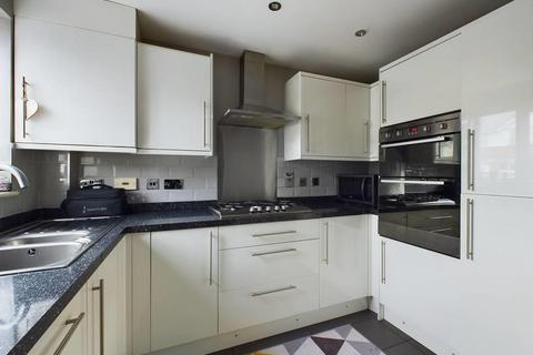 2 bedroom house for sale, Collingwood Road, Rainham