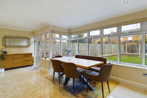 2 bedroom house for sale, Collingwood Road, Rainham