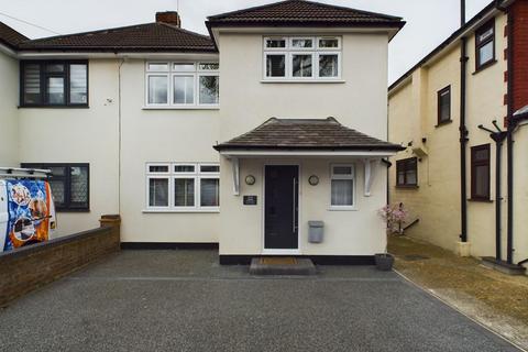 3 bedroom house for sale, Rosebank Avenue, Hornchurch