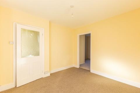 3 bedroom terraced house to rent, West Street, Evesham, WR11