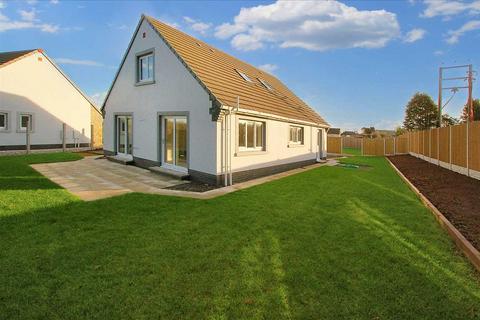 3 bedroom bungalow for sale, 18 Fourth Lane, Off Upper Lamphey Road