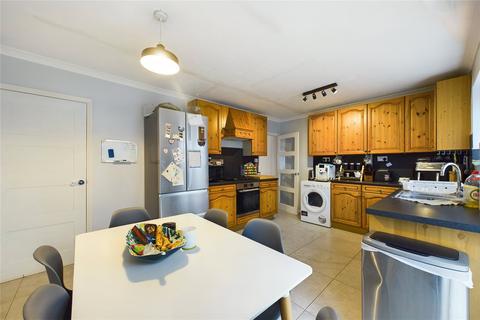 2 bedroom terraced house for sale, Derwent Close, Farnborough, Hampshire, GU14