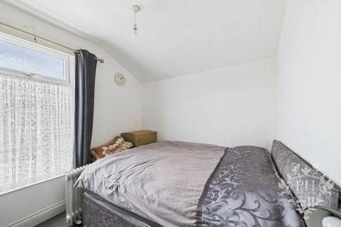3 bedroom terraced house for sale, Crescent Road, Middlesbrough